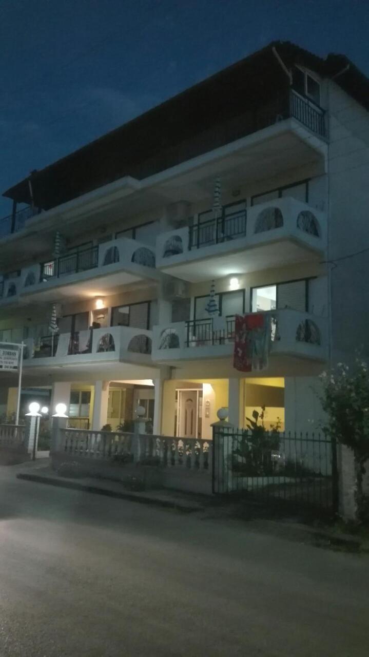 Hause Zorbas Aparthotel Paralia Dionysiou Camera foto